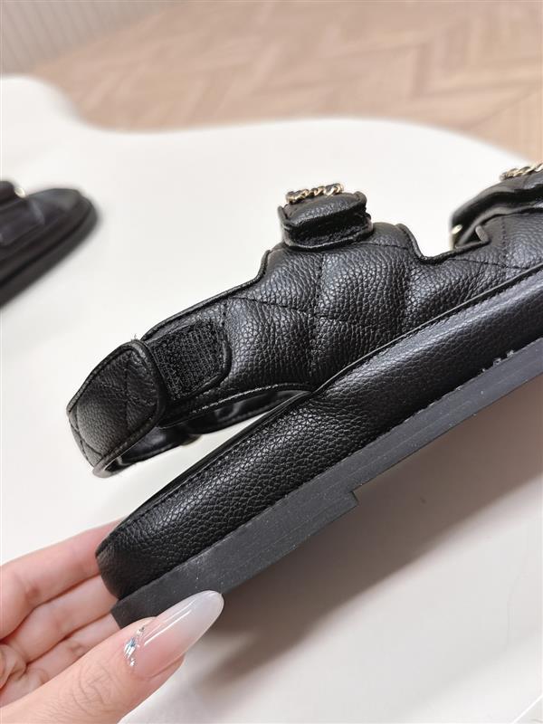 20251128184438748 280